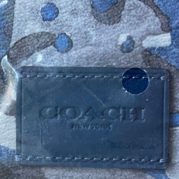 ππ€π€ COACH WATERCOLOR SCRIPT PRINT POUCH π€π€π - Picture 6 of 16